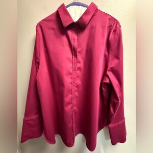 GUC Chico's Vibrant Fuchsia Pink Button Down Iron Free Shirt Size 3 (14/16)
